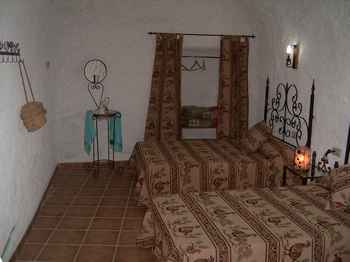 Casa cueva Arroyomolinos Hinojares